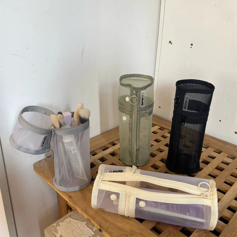 Portable Makeup Brush Organizer - Mesh Stand-up Pouch with Large Capacity & Travel-Friendly Design