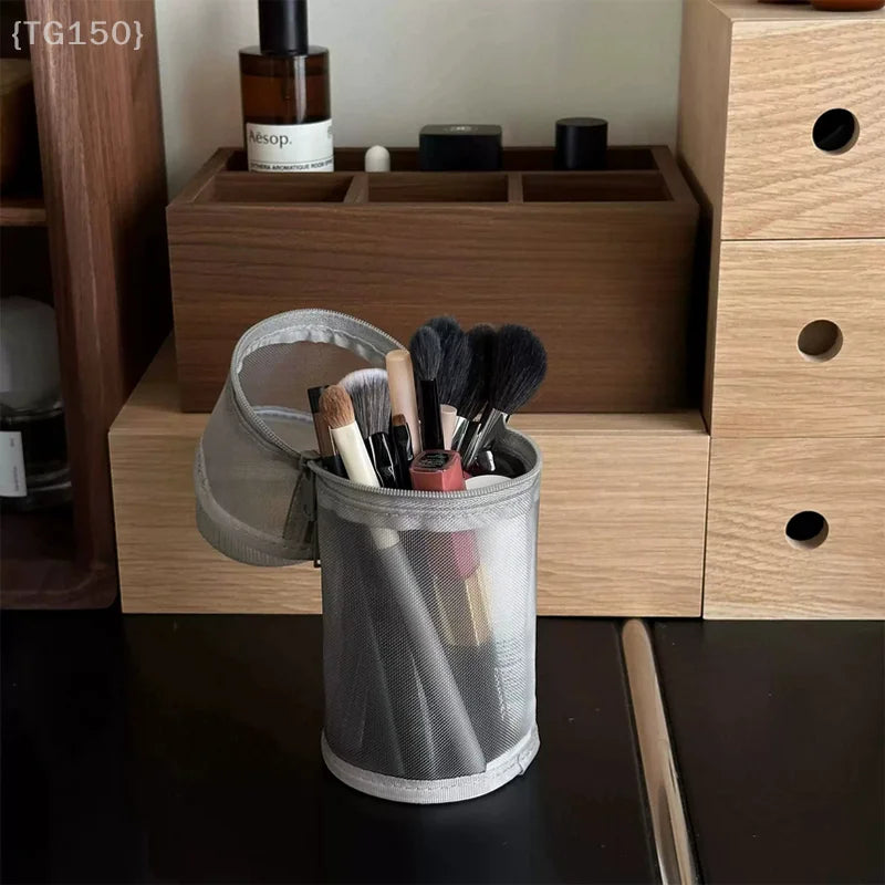 Portable Makeup Brush Organizer - Mesh Stand-up Pouch with Large Capacity & Travel-Friendly Design